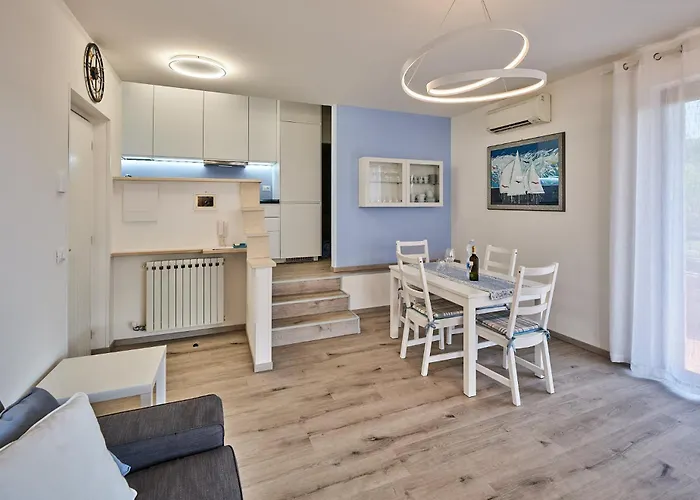 Vela Bianca Home Garda